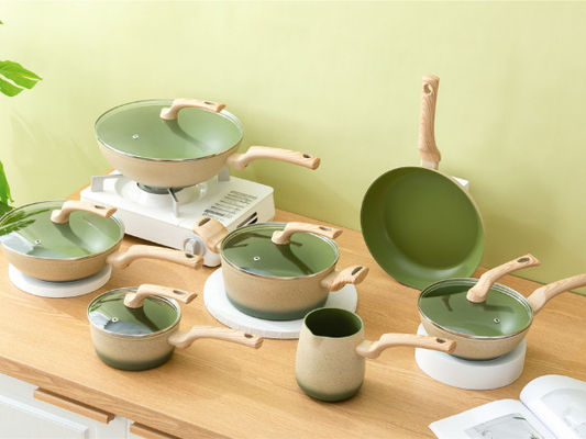 ODM не вставляет алюминиевый Cookware установил 5Piece с отделяемыми ручками